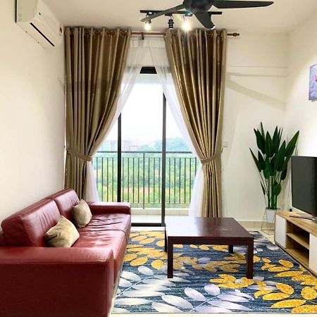 Mmg D'Tiara Homestay Kajang Zewnętrze zdjęcie
