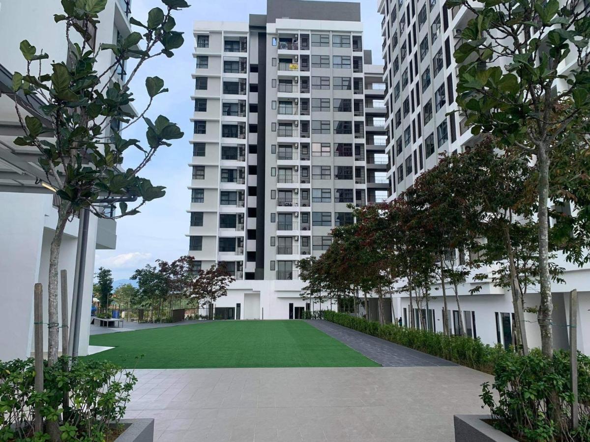 Mmg D'Tiara Homestay Kajang Zewnętrze zdjęcie